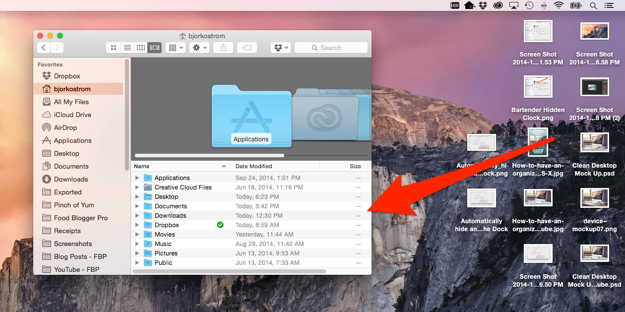 Screenshot of folders on desktop and arrow pointing to show to move items into folders