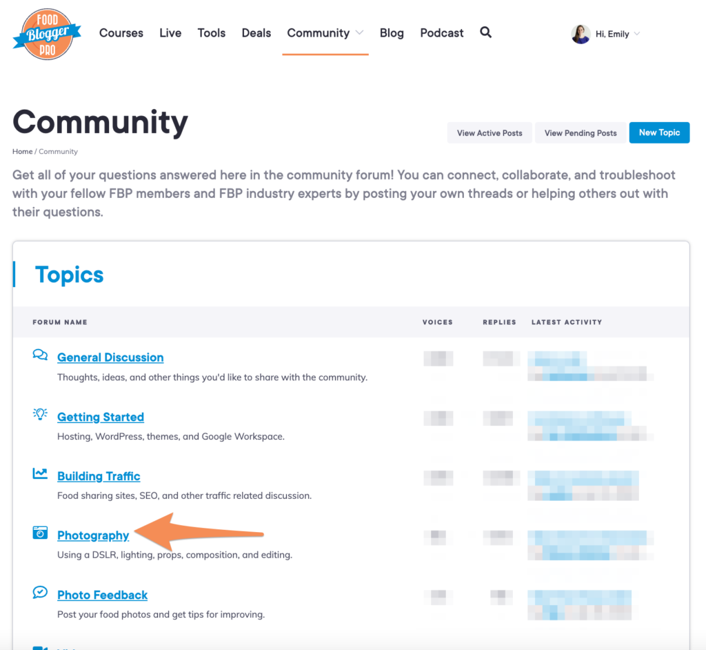 screenshot of the topics in the community forum with an orange arrow towards "Photography"